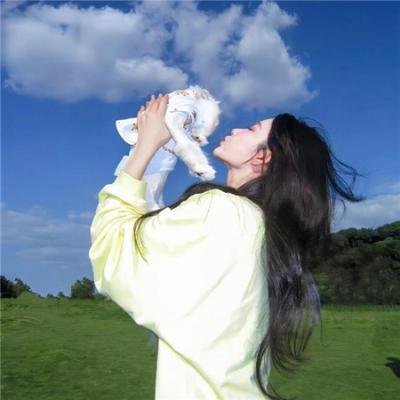 满船清梦压星河